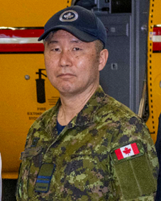 Capt James Lee