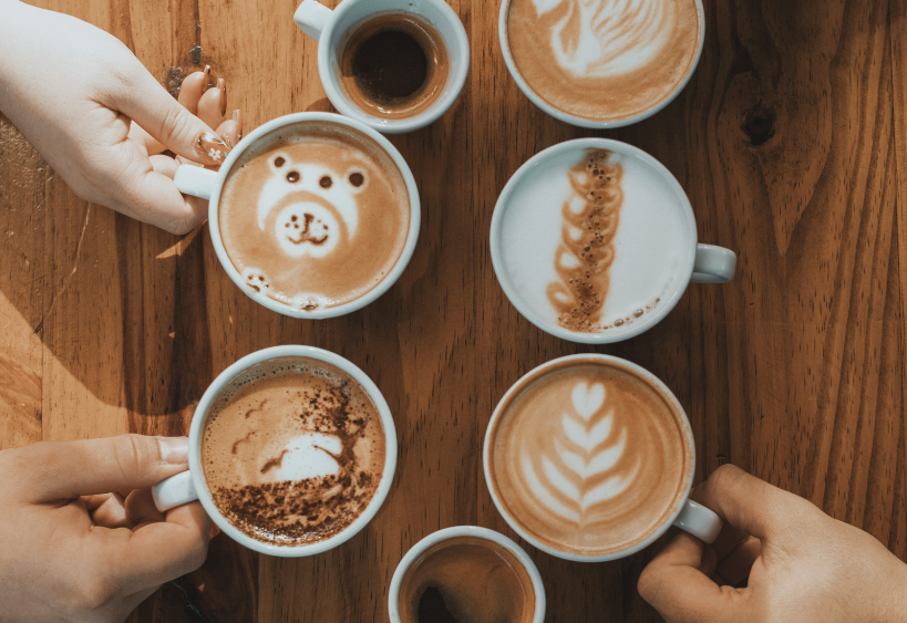 Six latte coffee cups.