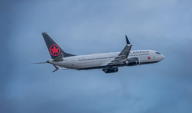 air canada plane