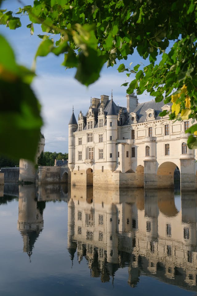 Stunning View of Chenonceau Castle Reflecting in Water