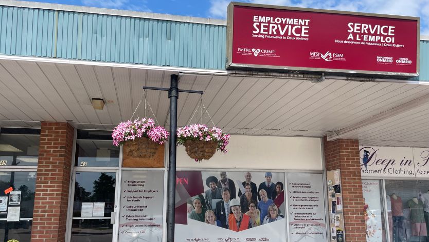 Employment Service office in Deep River