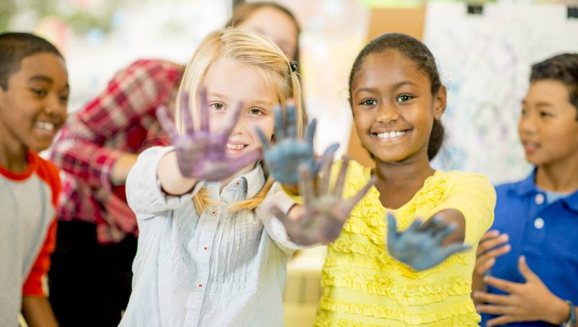 kids with hands painted